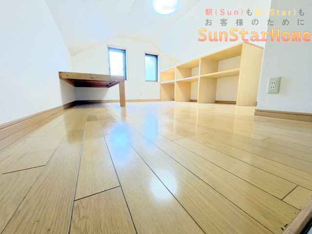 【サンスターホーム】青梅市師岡町2丁目　リフォーム中古戸建の洋室