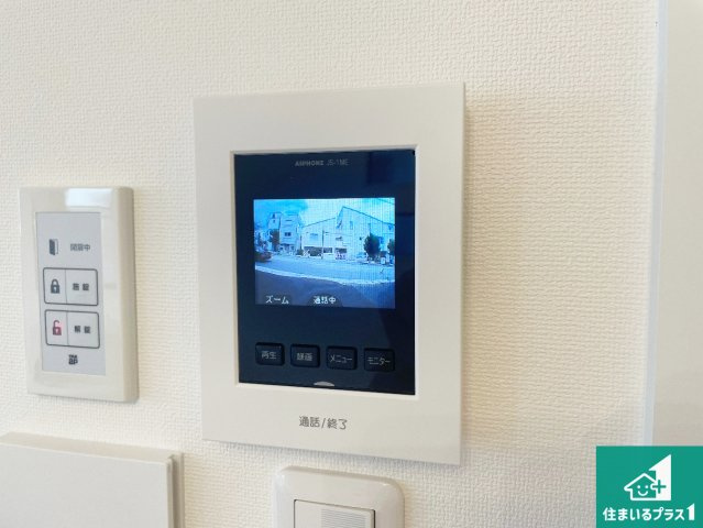 神戸市中央区神若通　新築一戸建ての防犯設備|カラーモニターインターホン！声だけでなく来訪者の姿や顔がモニターで確認できるので、小さなお子様がいらっしゃるご家庭でも安心できます！