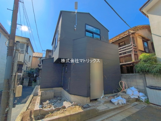 板橋区東新町2丁目　ZEH水準×ロフト付　フルリノベ住宅の外観