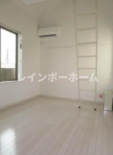 イルビラージュ平和台の居間・リビング
