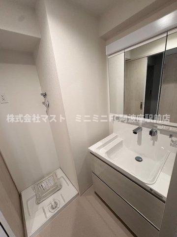 ジーグランデ九条の洗面所