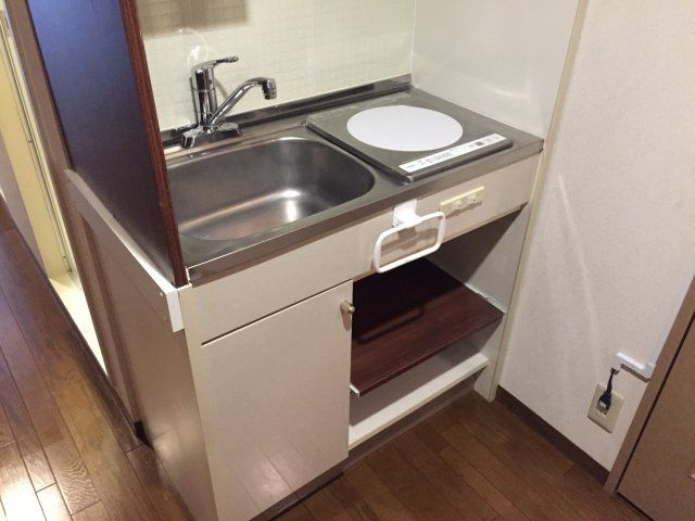 江東区亀戸２丁目の賃貸マンションのキッチン