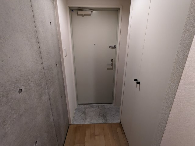 ブランシェ新中野の玄関