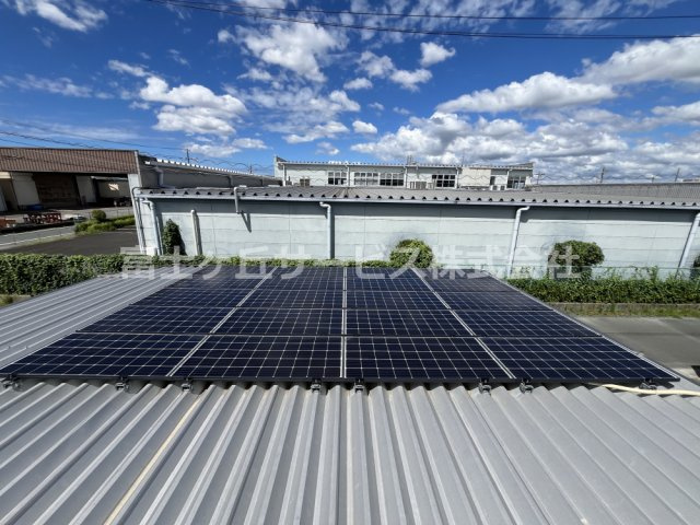 【発電・温水設備】 | 浜松市中央区下石田町 中古住宅 | 太陽光発電つき