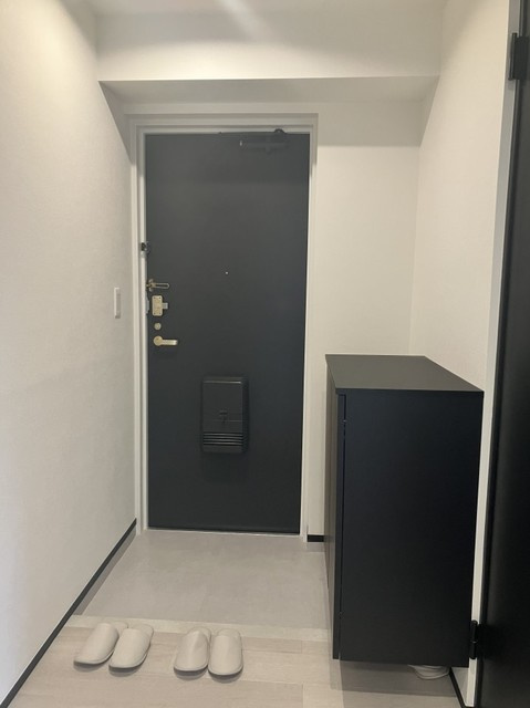 コスモリード西日暮里の玄関|※写真は同タイプ住戸です。