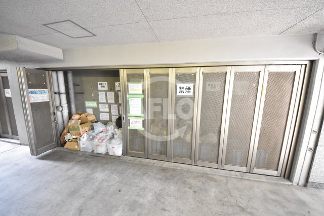 エステムコート梅田東アクアパレスのその他共用部分|エステムコート梅田東アクアパレス　ごみ置場