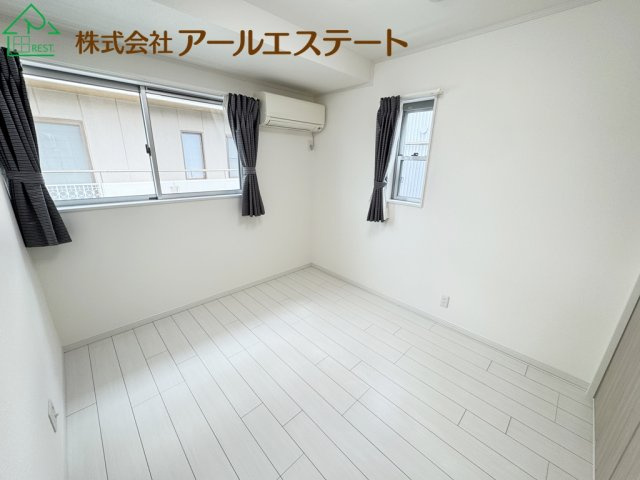 姫路市御国野町深志野　　中古戸建の子供部屋