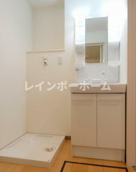 ブライト　エンジェル　ルネスの独立洗面台