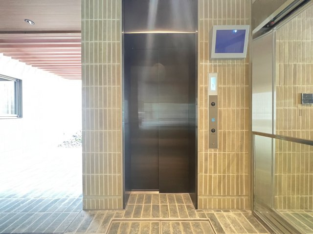 Ｊ．ＧＲＡＮ　Ｃｏｕｒｔ京町堀のエントランス