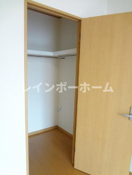 アムール コンセントの収納