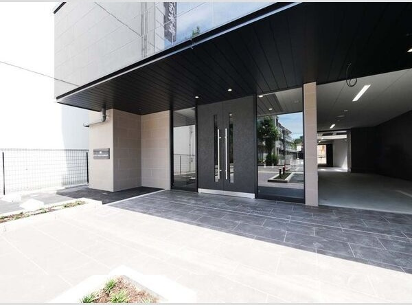 MAXIV名古屋上前津のエントランス