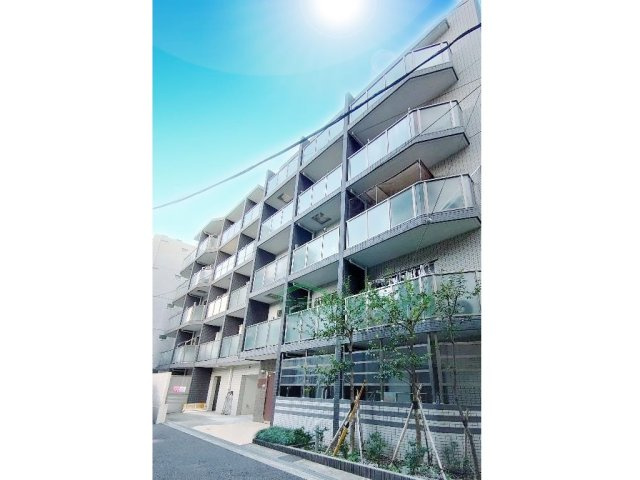 LUMEED飯田橋の外観