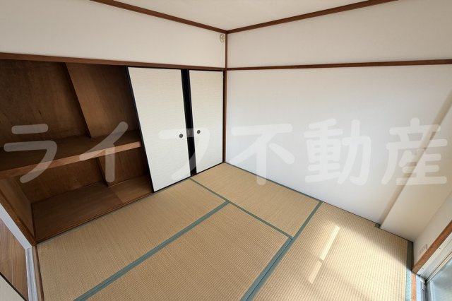 富士マンションの和室