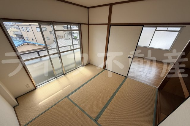 富士マンションの和室