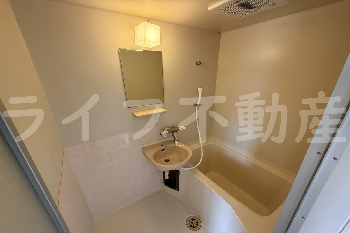 富士マンションの浴室