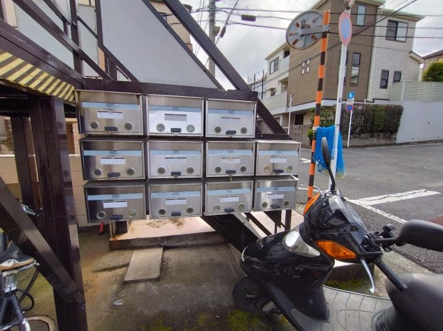 フラット長原のエントランス