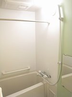 レオネクストフローラの浴室