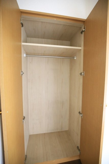 ロイヤルパレス高円寺の収納|クローゼット
