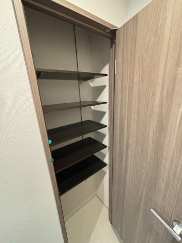 リブリ・SK竹の塚の収納