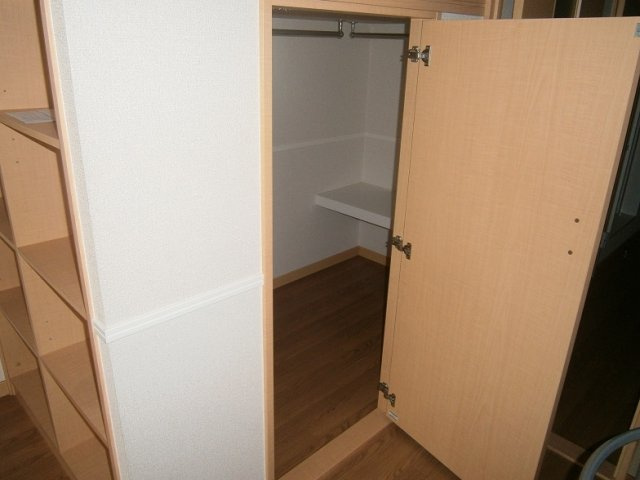 レオパレスリュエルの内装