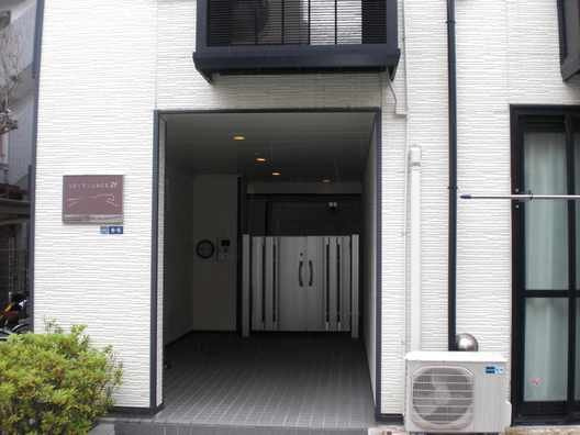 レオパレスたいの外観