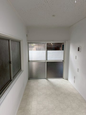 東大島戸建の居間・リビング