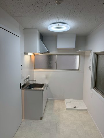 東大島戸建のキッチン