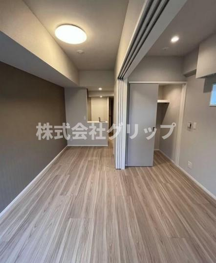 横浜市中区長者町４丁目の賃貸マンションの居間・リビング