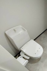 エフプレスト中野弥生町Ⅱのトイレ