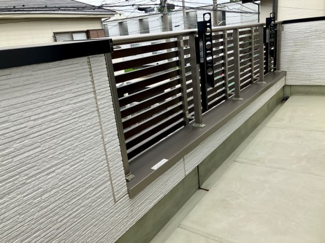 天沼戸建のバルコニー