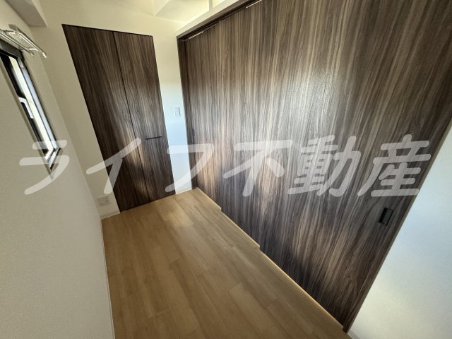 アドバンス大阪メルディアの洋室|使い勝手のいい洋室です
