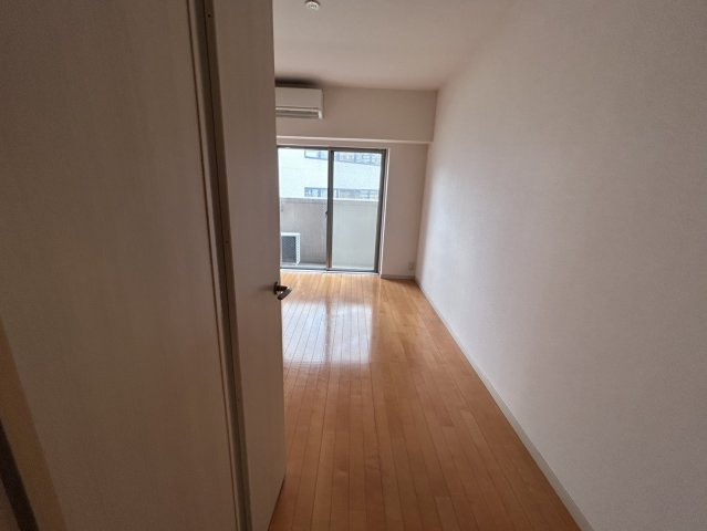 エスコート芝浦の居間・リビング