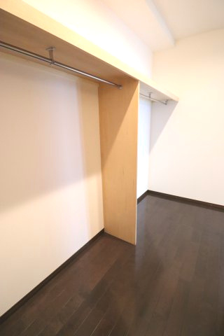 コリーヌ代官山　住宅用の収納
