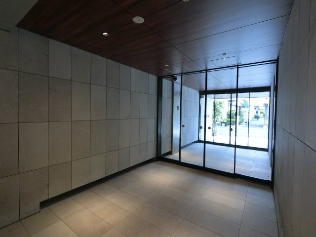 浦安市当代島１丁目の賃貸マンションのロビー
