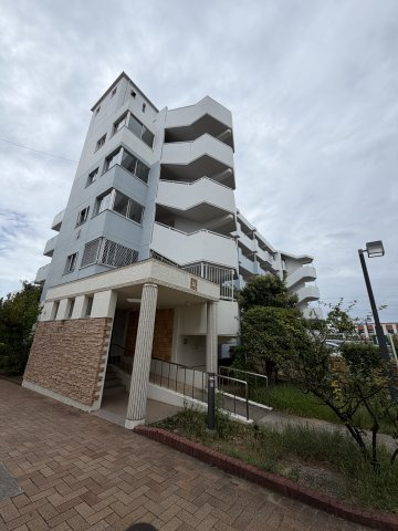 グリーンヒルズ鷹取4号棟