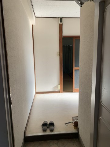 栗本ビルの玄関