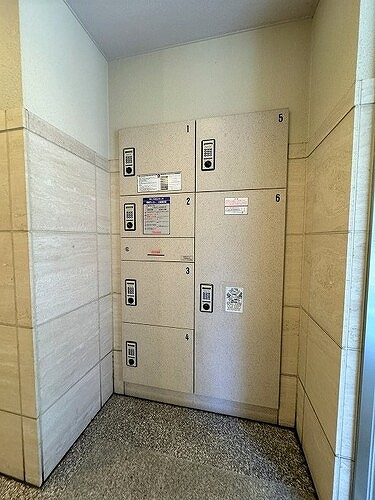 ドルチェ銀座東・壱番館のその他|宅配BOX　※2024年8月撮影