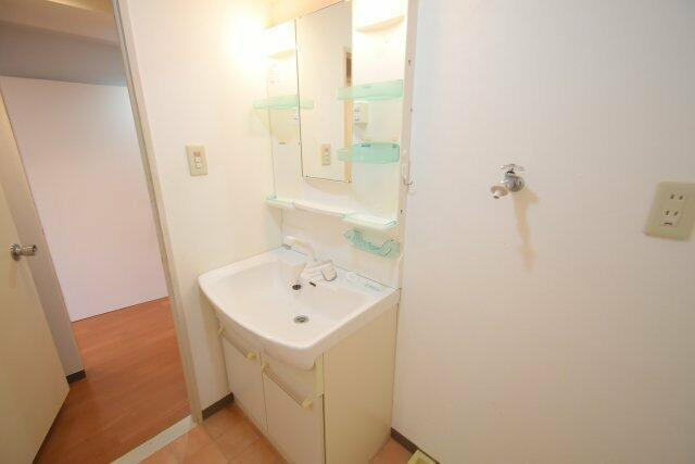 ラ・プリメーラのトイレ|落ち着いたトイレです