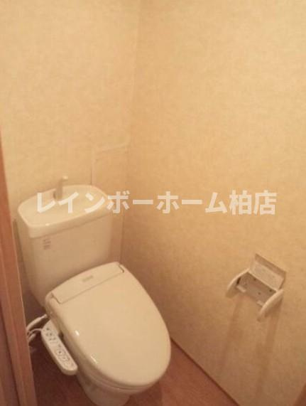 特典：仲介手数料が無料です!!のトイレ