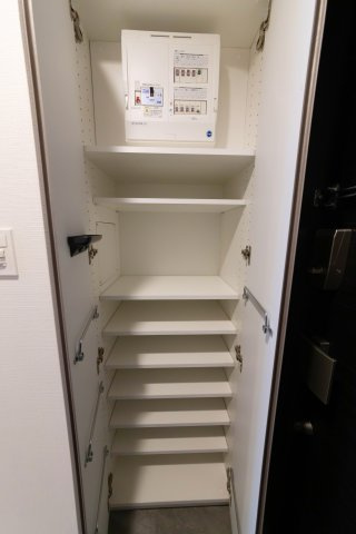 プラウドフラット品川大井町の収納|※参考写真