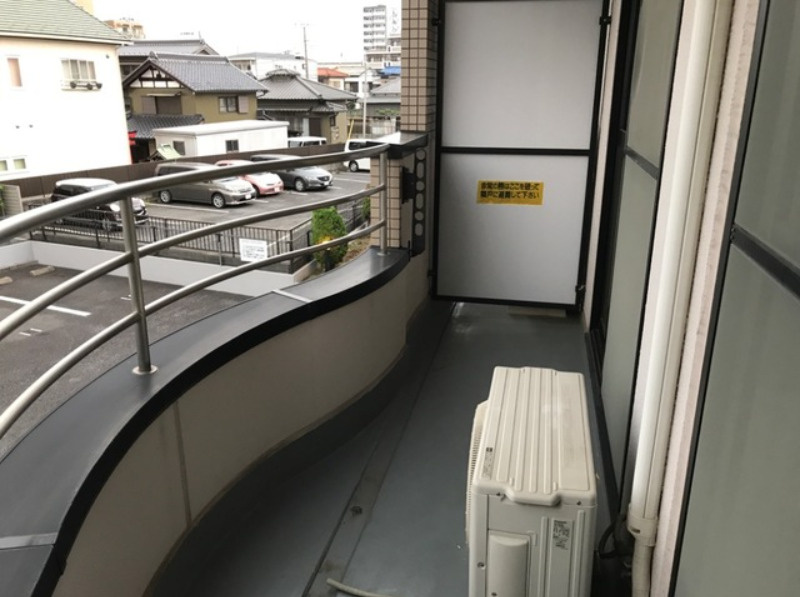 クレストール武蔵浦和のバルコニー