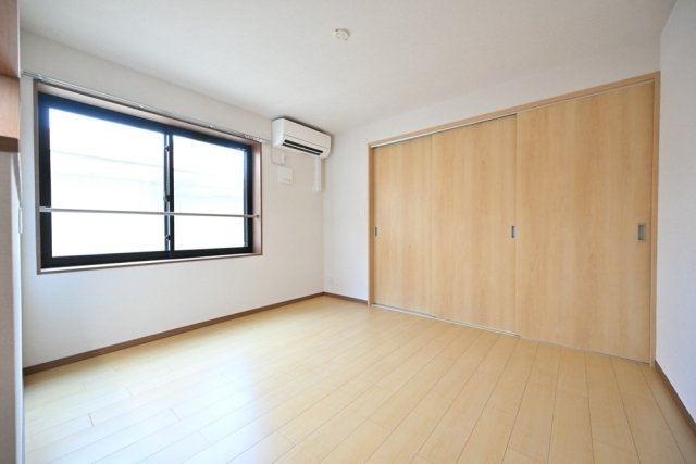 ＣＥＮＴＲＡＬ　ＧＡＲＤＥＮ　ＲＥＳＩＤＥＮＣＥ　ＴＯＫＹＯの居間・リビング