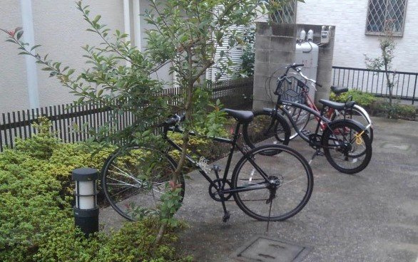 レオネクストエスポワールのその他|駐輪場　※参考画像となります