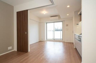 【居間・リビング】 | パークアクシス池田山 | ※写真は同タイプ住戸です。