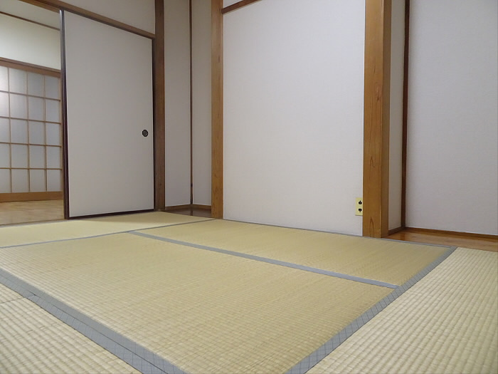 新兼荘の和室