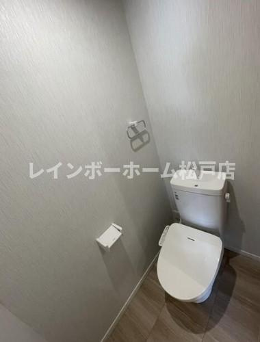 特典：仲介手数料が無料です!!のトイレ