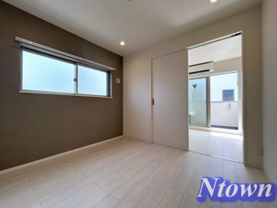 【居間・リビング】 | Okimi house | こちらの居間で趣味の時間をお楽しみください