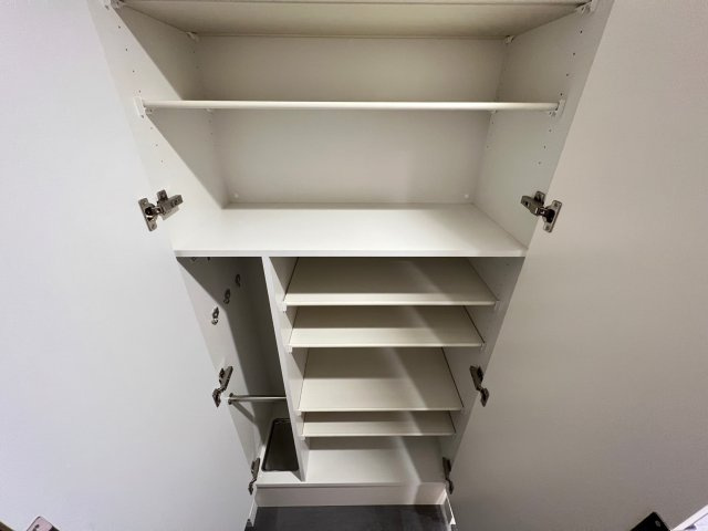プレサンス　DOMECITY　コレーレの収納