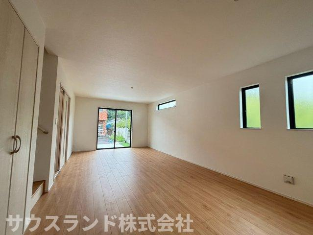 八王子市弐分方町10期　D号棟の居間・リビング