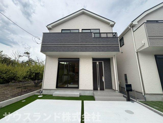 八王子市弐分方町10期　D号棟の外観|保育園まで徒歩6分、小学校まで徒歩8分、中学校まで徒歩12分でお子様の通学も安心の距離。子育て世代にもおすすめの穏やかな住宅街です！